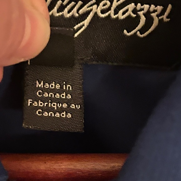 Sandra Angelozzi Elegant Made in Canada Women's Royal Blue Blazer, size 38 - Picture 7 of 9